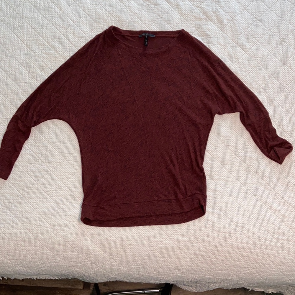 BCBG batwing sweater lightweight size large puffy